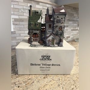 Department 56 Christmas in The City "Fagin's Hide-A-Way"